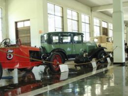 Museo de autos y del transporte de monterrey