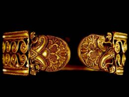 'Oro y plata. lujo y distinción en la antigüedad hispana', sala puerta real de caja Granada (Granada)