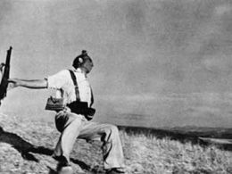 'Robert capa. retrospectiva', espacio cultural cajacanarias, santa cruz de Tenerife