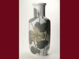 'Forma, textura y color: jarrones exclusivos en porcelana'. Museo nacional de cerámica y artes suntuarias gonzález martí