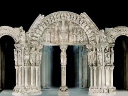'Pórtico de la gloria. misterio y sentido'. centro social novacaixagalicia en ourense