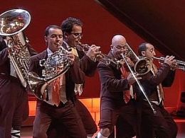 Brass, brass, brass. spanish brass luur metalls en concierto. Barcelona