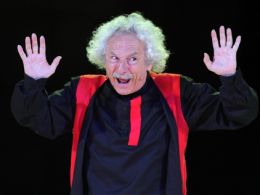 El brujo presenta su último monólogo 'la odisea' en Barcelona