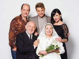 El hijo de la novia enternece Madrid