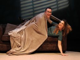 'La guerra del sofá', una comedia sobre las discusiones de pareja