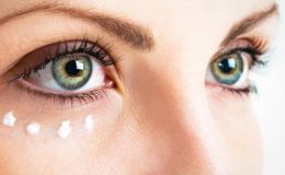 La reflexoterapia y sus beneficios: hasta puede eliminar las bolsas de los ojos