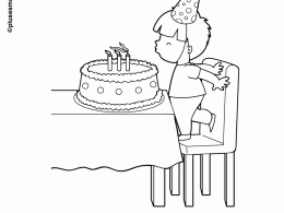Soplar las velas de cumpleaños