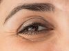 El truco de la abuela para las ojeras y bolsas de los ojos