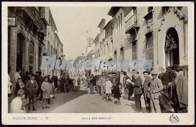 Calle Don Gonzalo en Puente Genil (Córdoba)