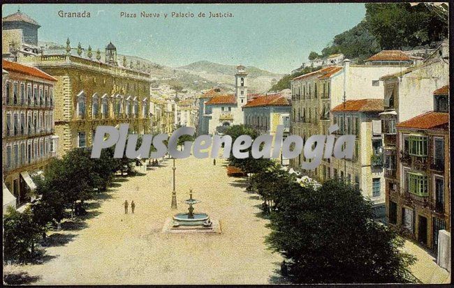 Plaza nueva y palacio de justicia de granada (en color)