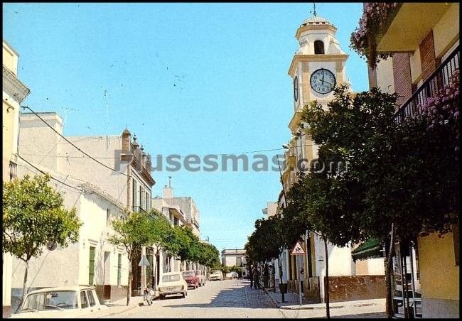 Ayuntamiento y calle de josé antonio de la puebla del río (sevilla)