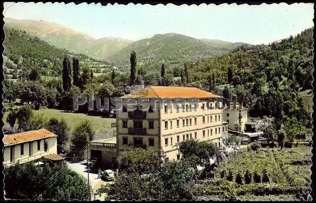 Vista del hotel alto aragón en castejón de sos (huesca)