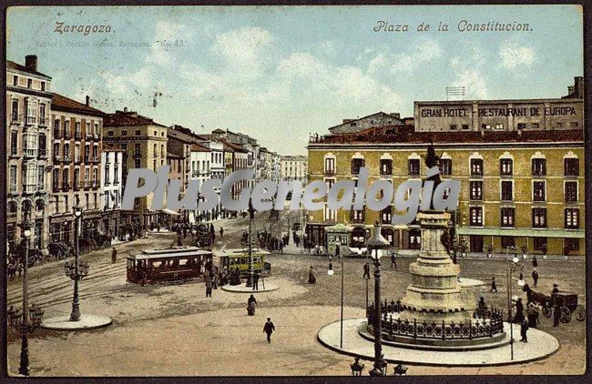 Plaza de la constitución de zaragoza