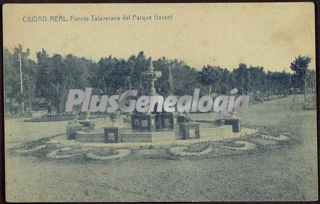 Fuente talaverana del parque gasset de ciudad real