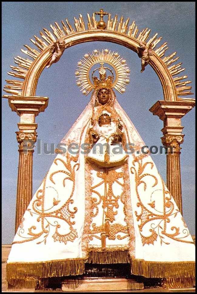 Virgen de la salud, patrona de yunclillos (toledo)