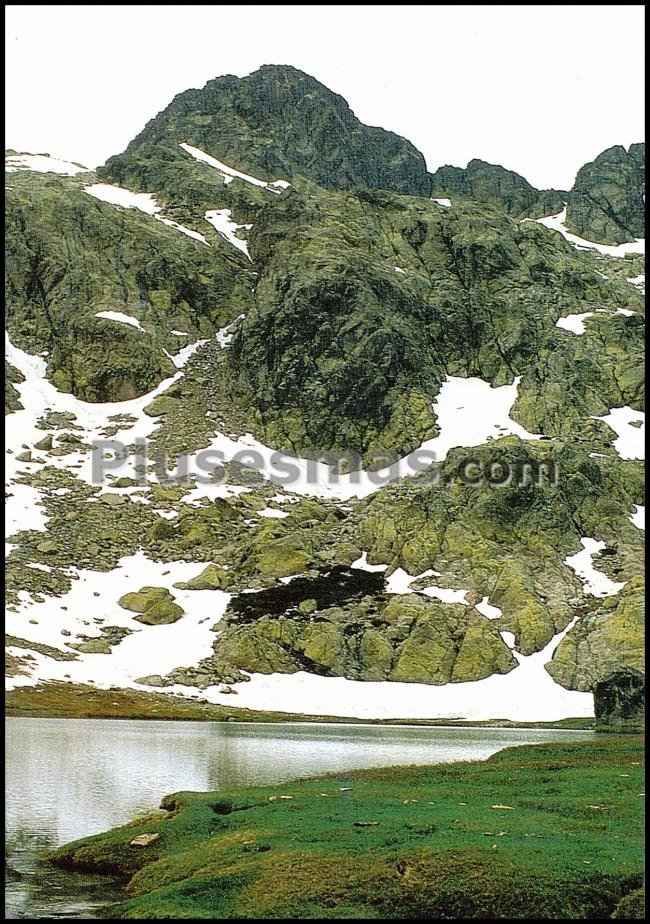 Laguna de los caballeros en nava del barco (ávila)