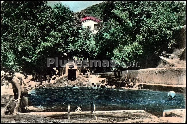 Piscina en santa maría del tietar (ávila)