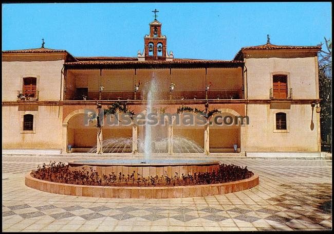 Fuente luminosa en virgen de las viñas de quintanilla de las viñas (burgos)