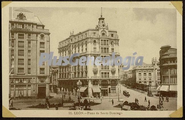 Plaza de santo domingo de león