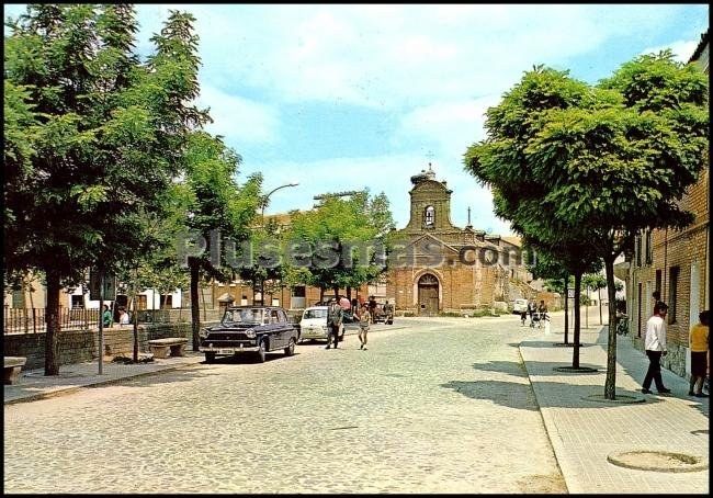 Ermita santo cristo de la expiración en la calle real de nava de la asunción (segovia)