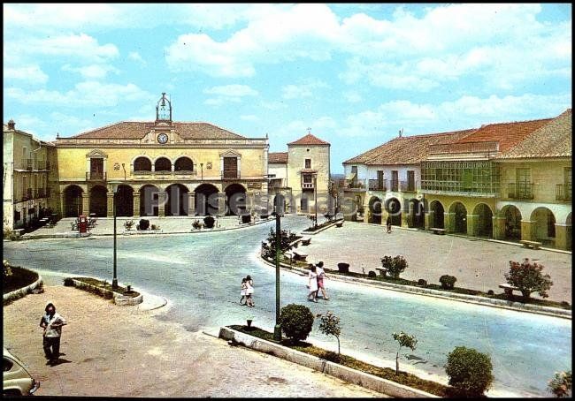 Plaza mayor de santa maría la real de nieva (segovia)