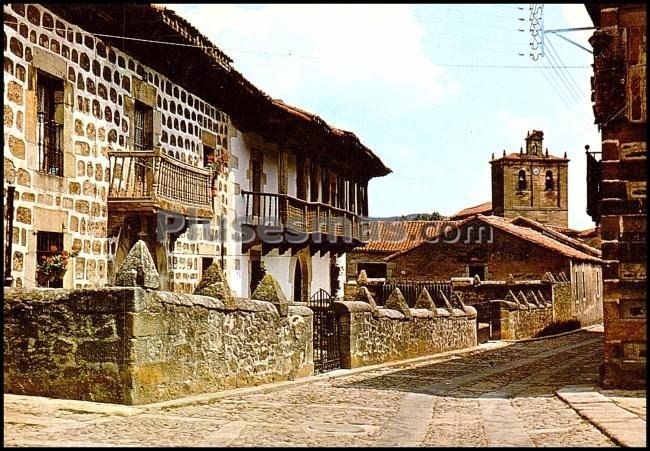 Calle típica de vinuesa (soria)