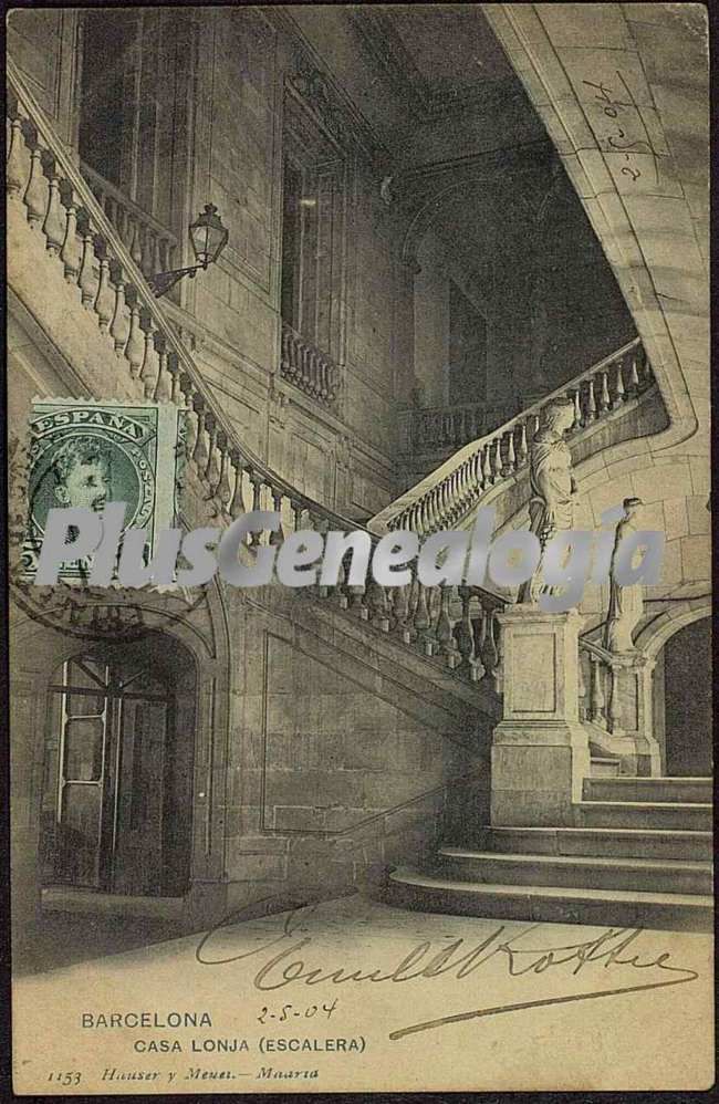 Escalera de la Casa Lonja en Barcelona