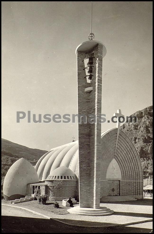 Iglesia parroquial en alto ribagorzana (lleida)