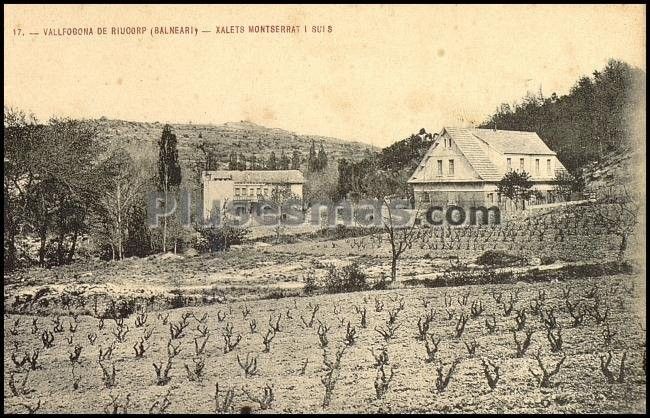 Xalets montserrat en vallfogona de riucorp (gerona)