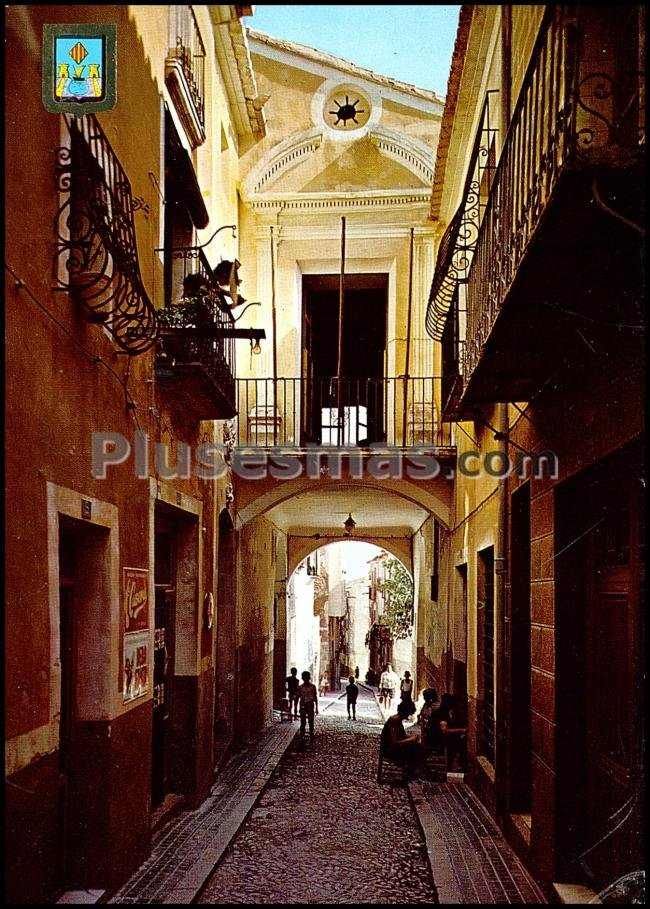 Calle mayor de villajoyosa (alicante)