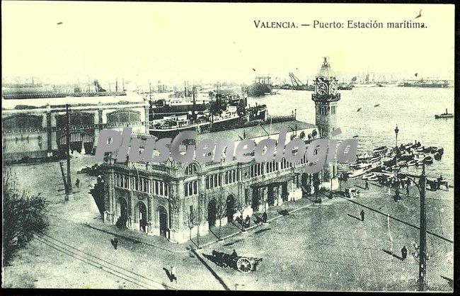 Estación marítima del puerto de valencia