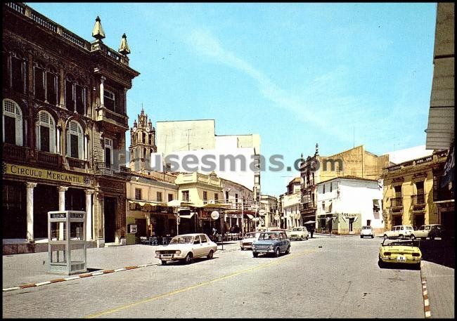 Círculo mercantil y calle real de almendralejo (badajoz)