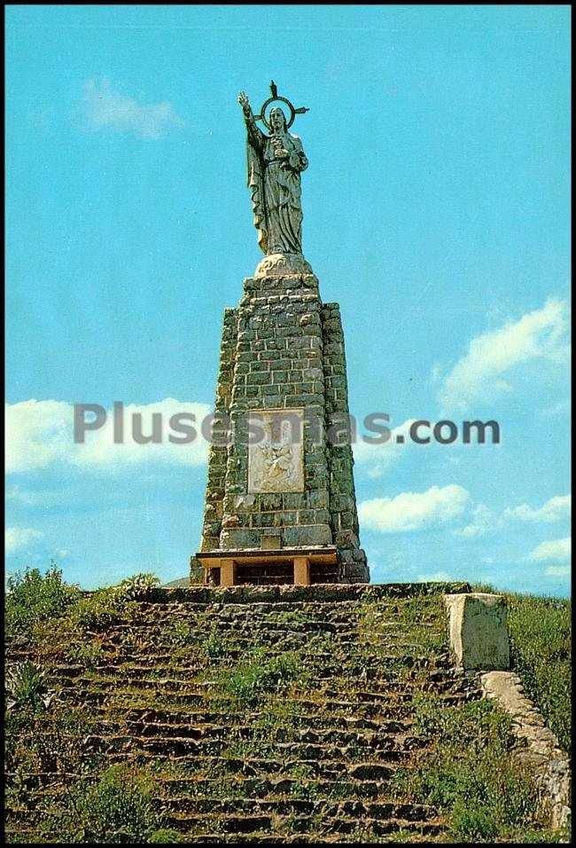 Monumento al sagrado corazón de torrecilla en cameros (la rioja)
