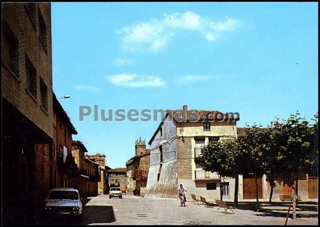 Avenida del general franco en la puebla de labarca (álava)