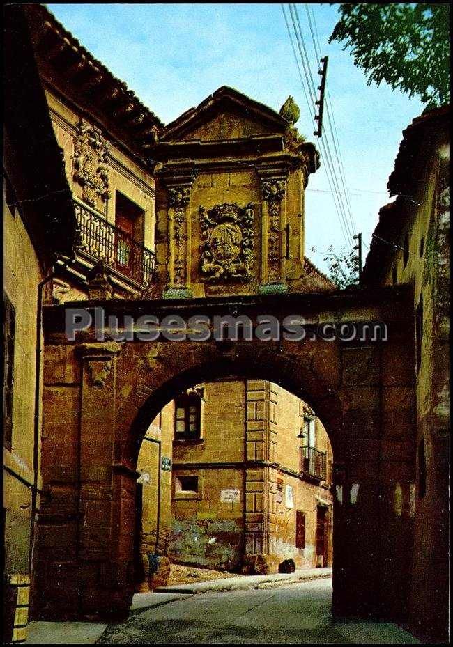 Arco de labastida (álava)