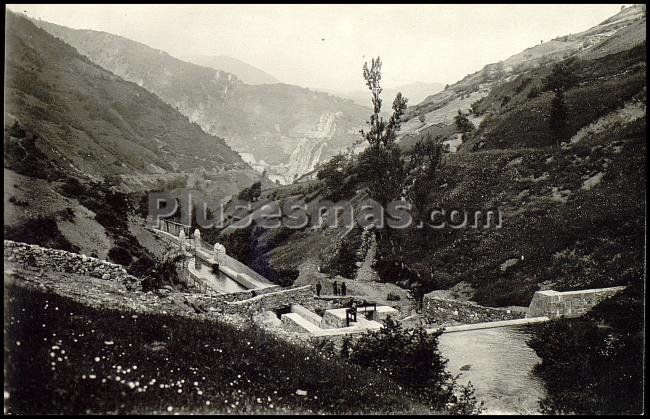 Canal de la paraya en aller (asturias)