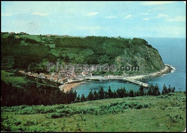 Vista general de tazones (asturias)