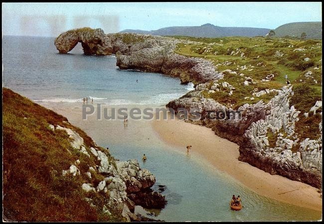 Playa la huelga de villahormes en llanes (asturias)