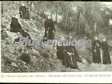 Grupo de novicios en los alredeores del convento del santo espíritu del monte de valencia