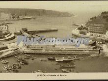 Entrada al puerto, luarca (asturias)