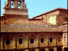 Claustro del monasterio cisterciense de cañas (la rioja)