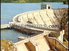Presa de el tranco de beas en el río guadalquivir (jaen)
