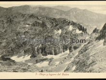 Hoya y laguna del buitre en gredos (ávila)
