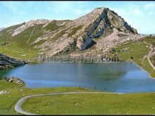 Lagos de covadonga (asturias)