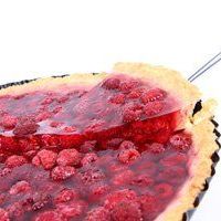 Tarta de gelatina y frambuesas