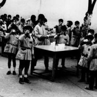 La hora de la leche en el colegio