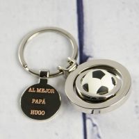 Llavero de diseño grabado para futboleros