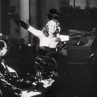 Guante largo (Gilda, 1946)