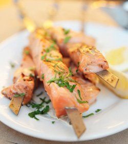 Brocheta de salmón