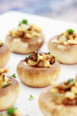 Champiñón relleno de cebolla y jamón